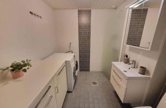 liberty apartment Rypysuontie 74 with free parking