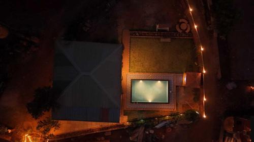 Lifeline Villas - Mini Miracle Near Mahableshwar Market With Valley View From Pool