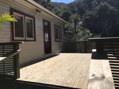 Lifestyle farm stay retreat near CBD