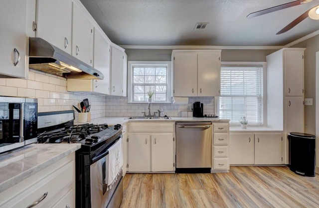 Light & Airy Midtown Charmer