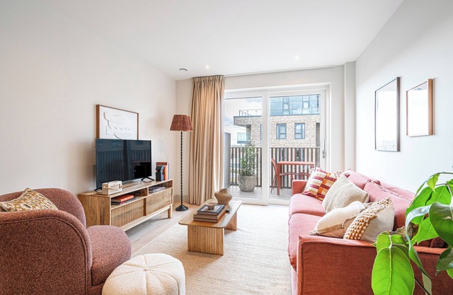 Light and Space Retreat