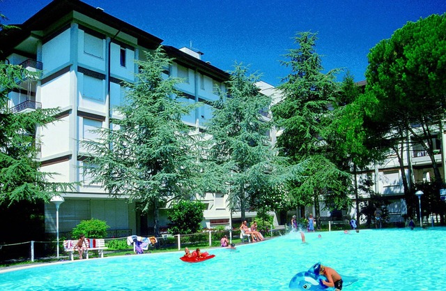 Lignano con piscina tipo B