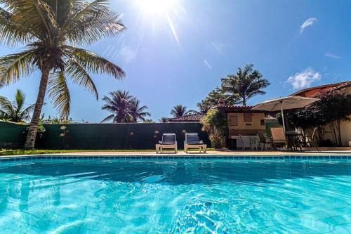 Linda casa em Búzios a 50 m da Praia da Ferradura.
