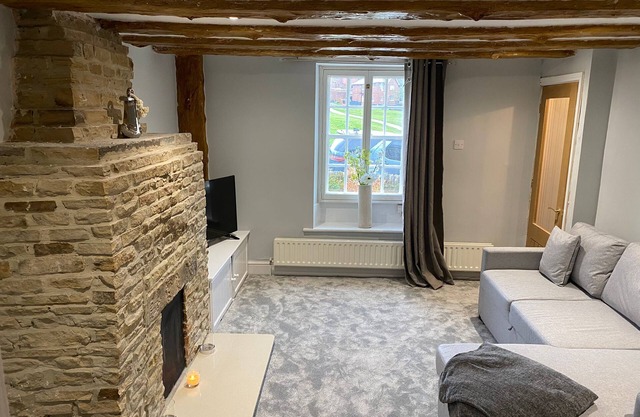 Charming listed sword makers cottage in Shotley B