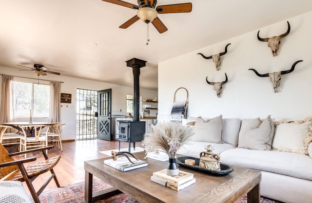 Little Black Cabin in the Woods