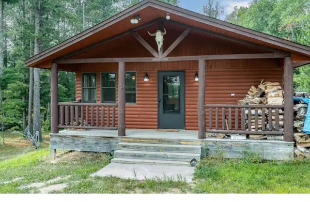 Little East Lake Escape | LODGE and CABIN |