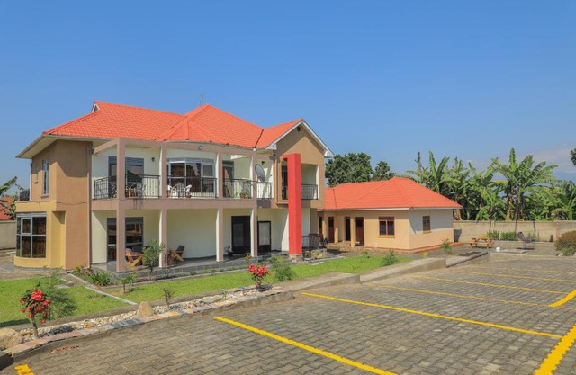 Little Paradise Boma