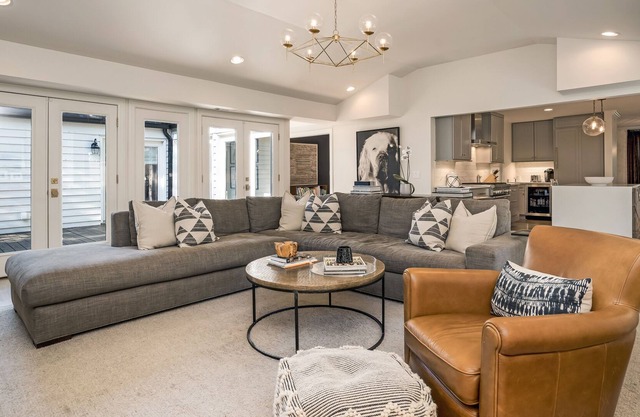 Live in LUXURY! Private home just minutes from all that Nashville has to offer..