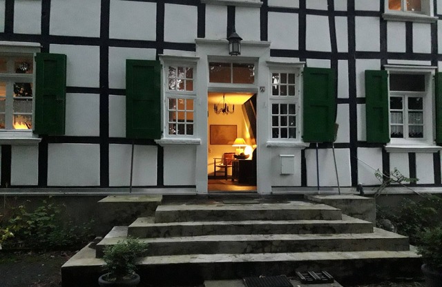 Living in an idyllic oasis of peace