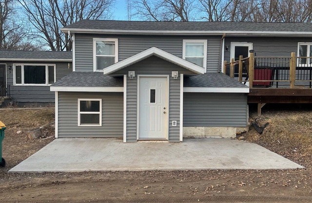 Located across the road of West Lake Okoboji. 8 beds. Room for parking trailers