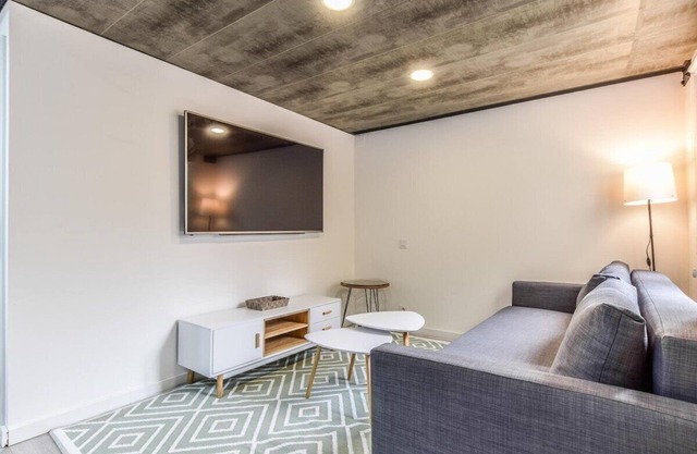 LOFTS BUSINESS BERNABÉU 4 DE ALQUILER TEMPORAL