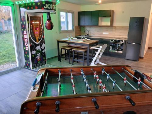 Logement insolite avec Jeux et Jacuzzi