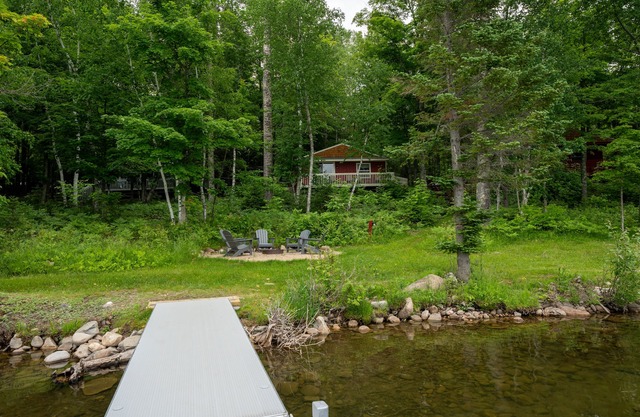 Lone Pine: Experience Michigan's Best Fall Foliage