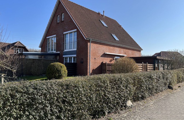 Lotseninsel ***Holiday home near the beach***
