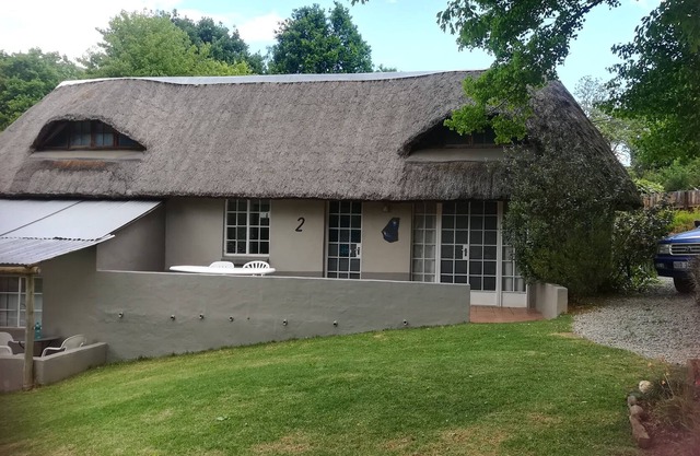 Lovely 1-Bed Cottage in Underberg