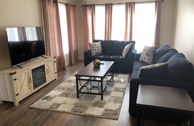 Lovely 3 bedroom house with Ping Pong Table and Patio