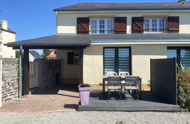 Hermoso apartamento en villa para 5 personas con WIFI, TV, terraza y vista panorámica