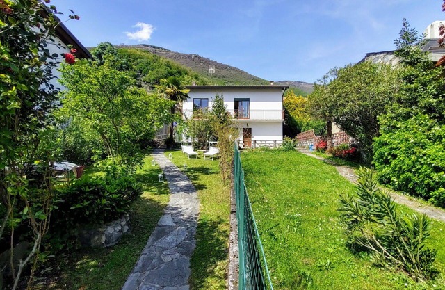 Precioso apartamento para 3 personas con WIFI, TV y terraza