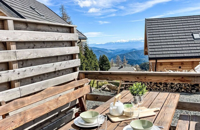 Hermoso apartamento para 5 personas con WIFI, TV y terraza