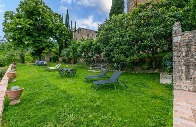 Hermoso apartamento para 10 personas con WIFI, TV, patio, mascotas permitida y vista panorámica