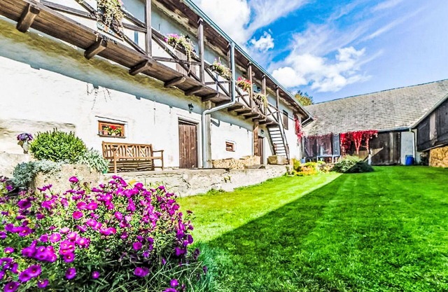 Bonito apartamento en villa para 4 personas con piscina, WIFI, TV y mascotas permitida
