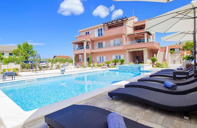 Precioso apartamento en Grebastica