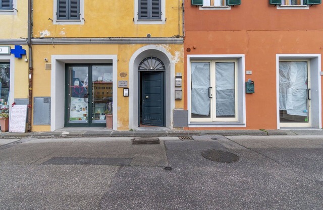 Apartamento con A/C, WIFI, TV, balcón, mascotas permitida, vista panorámica, cerca de Pisa