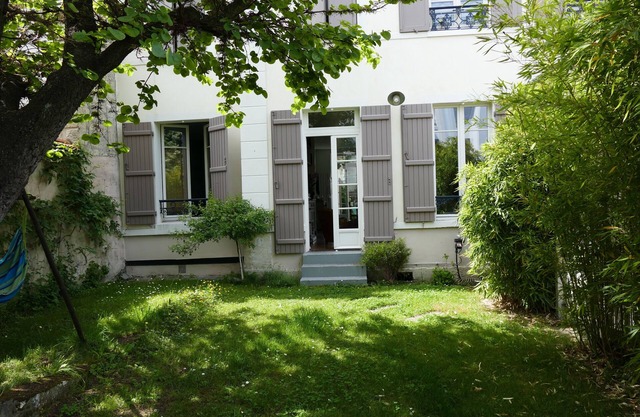 APARTAMENTO CON ENCANTO CON JARDIN CERCA DE PARIS