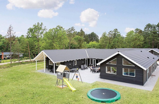 Preciosa casa en Frederiksværk con.