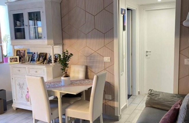 Lovely one-bedroom apartment in Bagnoli Matthias House