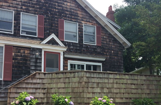 Precioso West Falmouth Escape con vistas al atardecer y al puerto, acceso al carril bici