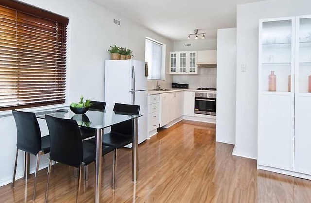 La casa de Lucy acaba de ser renovada y renovada para que sea aún más agradable