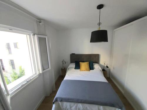 Luminoso apartamento en el centro, con mucho arte