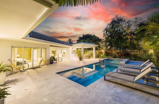 Lush Luxury Marvel in Miami w/Pool&Bbq