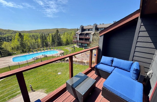 Lutsen Mtn Ski in Ski out Pool Hot Tub Fire Pit