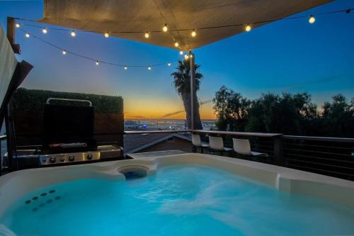 Lux Escape 1: Views Hot Tub Games Safari Tent