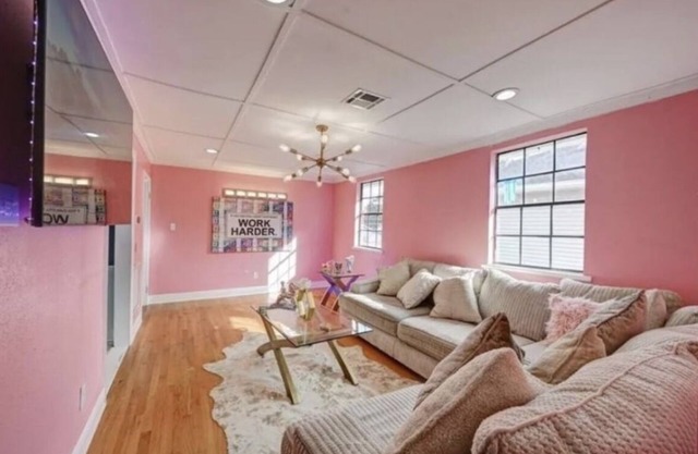 Luxe Lakeview New Orleans Townhome