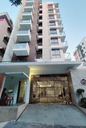 Luxurious apartment at Dhaka