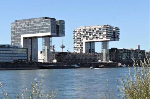Luxurious apartment in high class building Kranhaus in Cologne