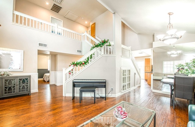 Luxurious Beautiful Home in Clovis with Pool