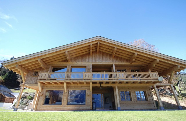 Lujoso chalet de diseño con impresionantes vistas en Grindelwald: ¡total privacidad!