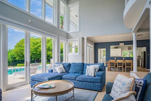 Luxurious Oceanfront El Oceano