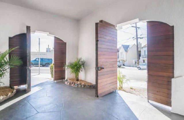 Luxurious retreat minutes from San Francisco airport and Chase center