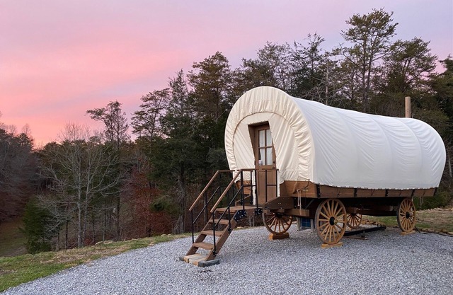 Luxurious Stay in a Covered Wagon