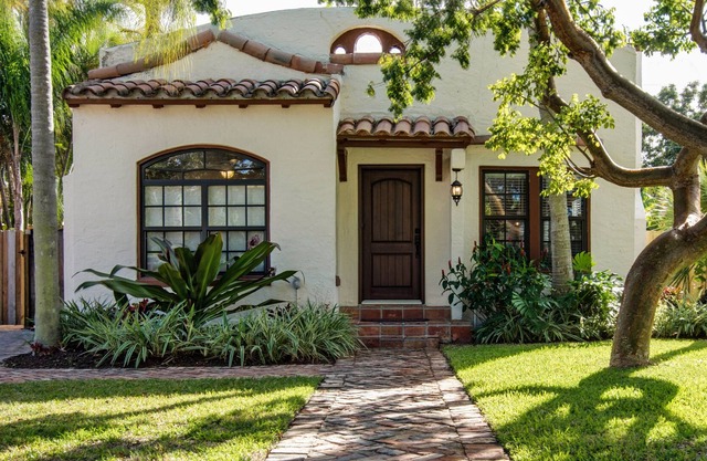 Casa histórica lujosamente decorada con piscina privada climatizada