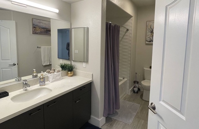 Luxury 1Bed The Grove Weho Melrose Beverly Hills