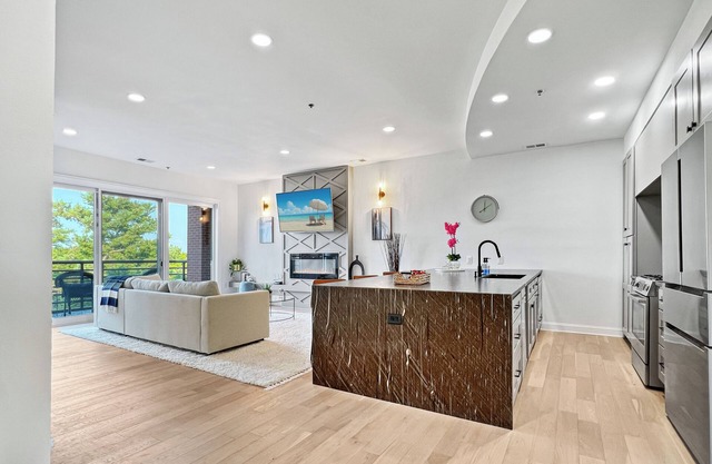 Luxury 2Bed w/ Amazing Views