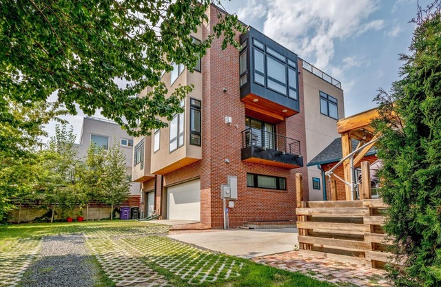 Luxury 3,000 sq ft LoHi Home with Rooftop Deck