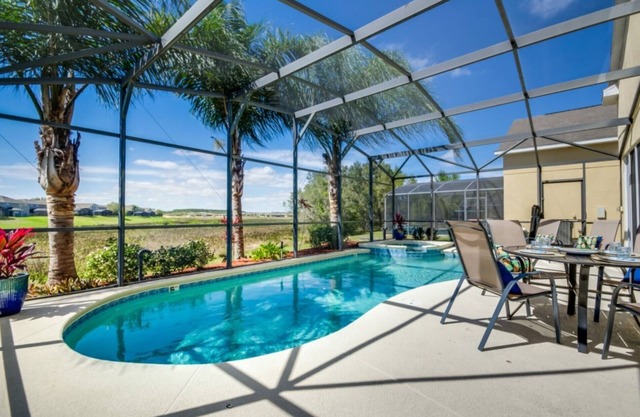 Luxury 5 Bedroom Villa on Marbella Resort, Orlando Villa 1005