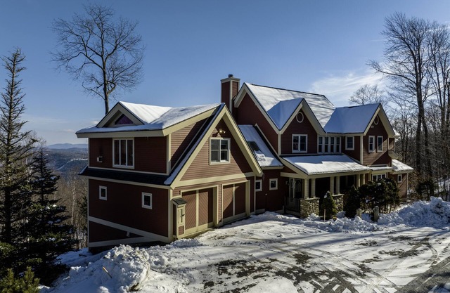 Luxury 6Br Solitude Village: cancha de bball cubierta, bañera privada